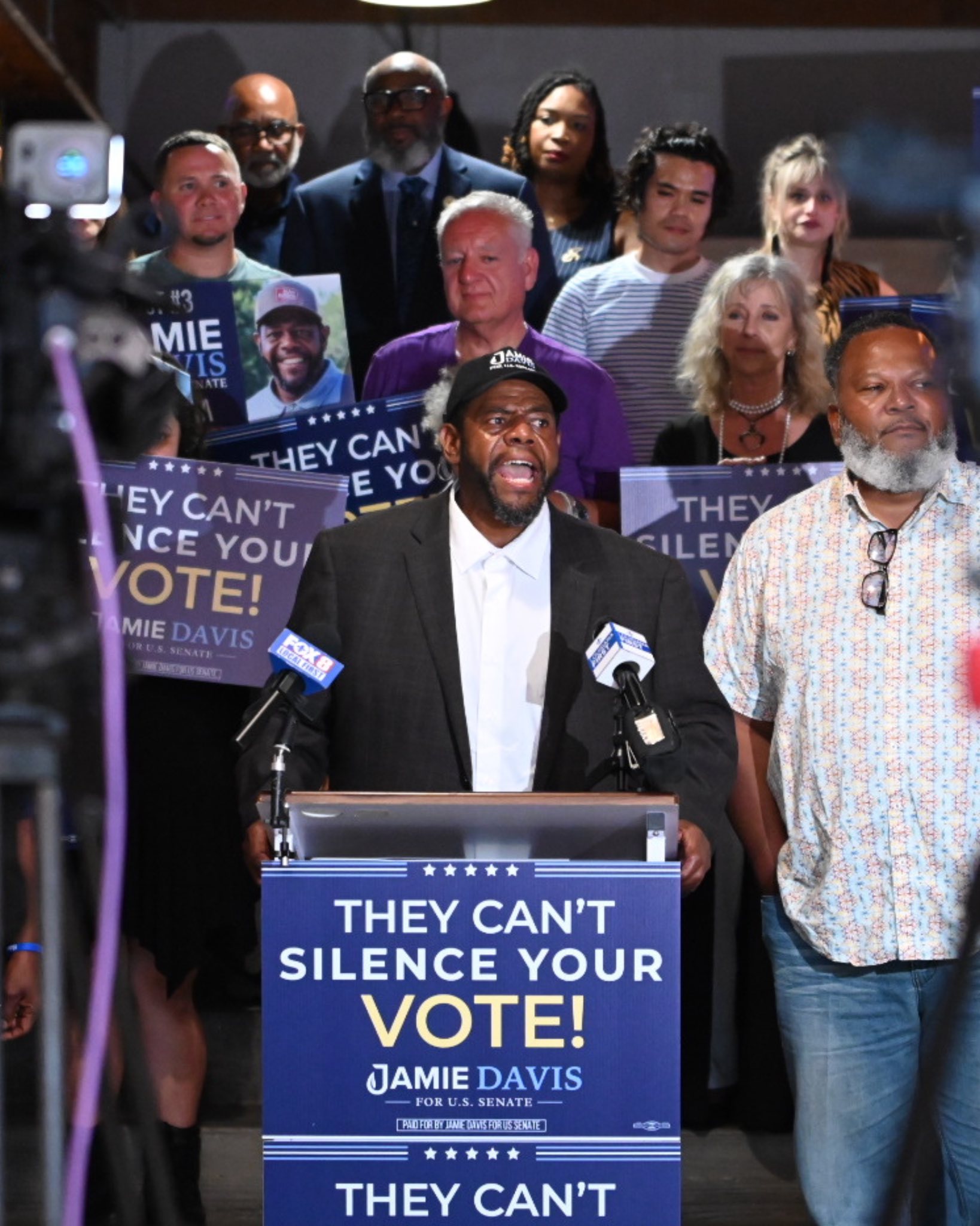 Jamie Davis with the campaign team